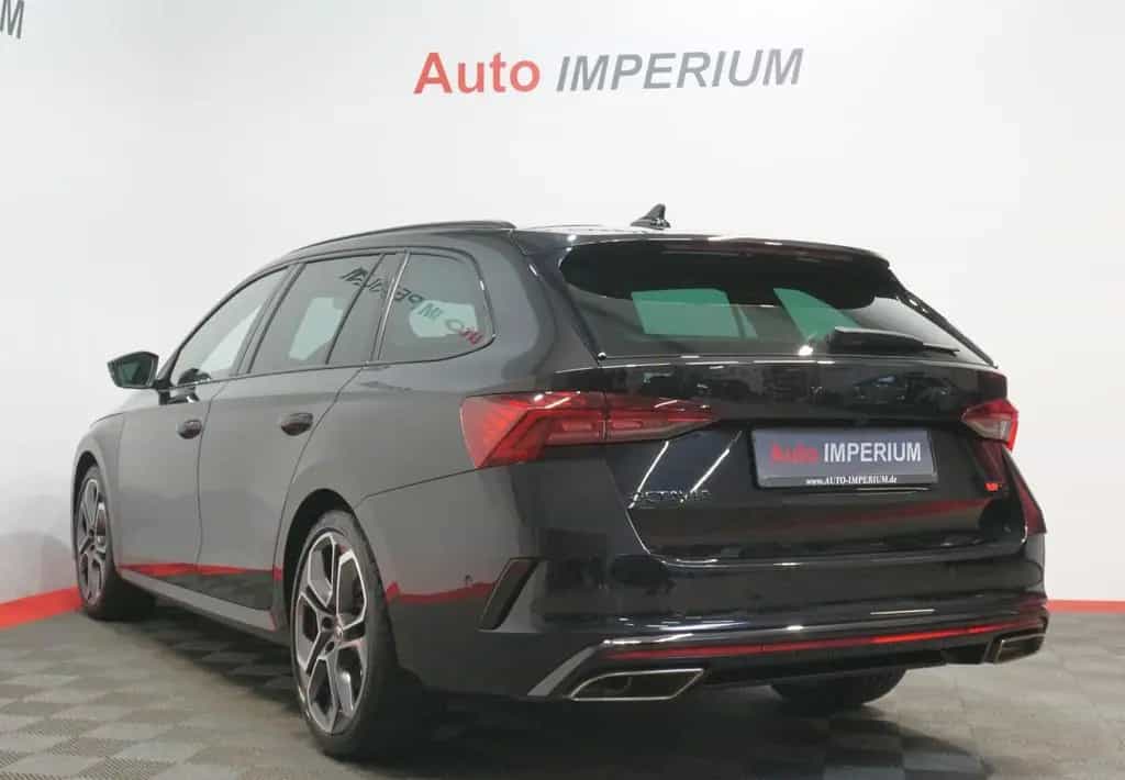 Skoda Octavia Combi RS 2.0 TSI*ACC*LED*RfK*Massage 06/2022-photo-5
