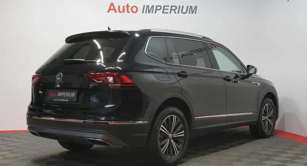 Volkswagen Tiguan Allspace 2.0 TSI Highline 4Motion*PANO* 10/2020-photo-3
