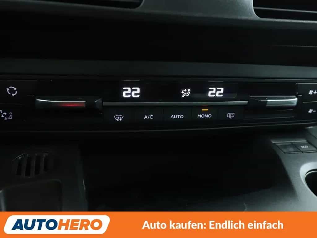 Citroën Berlingo 1.2 PureTech Feel M Aut.*TEMPO*CAM*PDC* 12/2019-photo-22