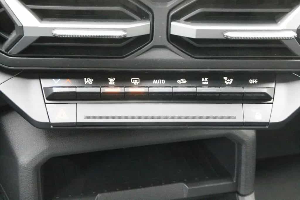 Dacia Duster III 1.2 TCe 130 Journey 02/2025-photo-10