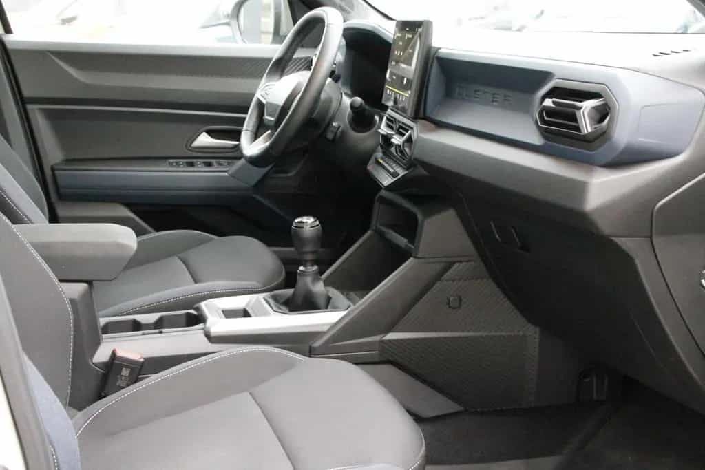 Dacia Duster III 1.2 TCe 130 Journey 02/2025-photo-14