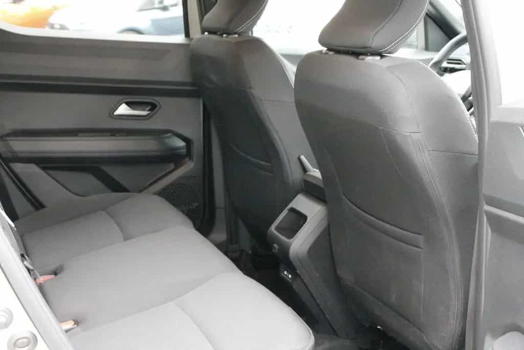 Dacia Duster III 1.2 TCe 130 Journey 02/2025-photo-16
