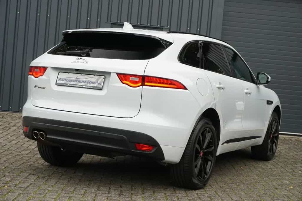 Jaguar F-Pace R-Sport AWD Bi-Xenon RFK SHZ NAVI Ambient 10/2016-photo-6