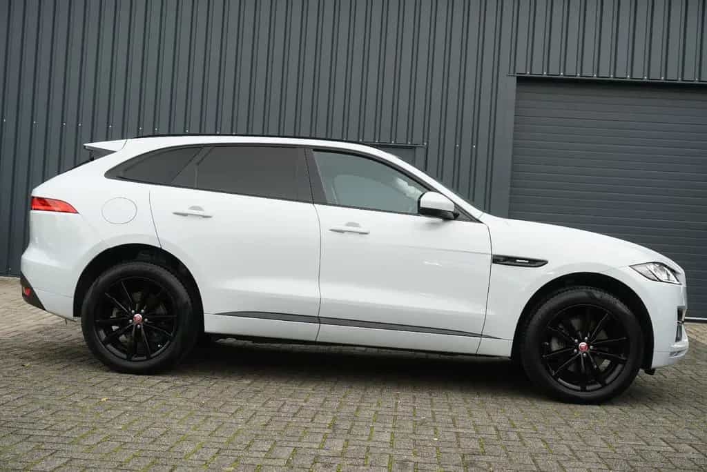 Jaguar F-Pace R-Sport AWD Bi-Xenon RFK SHZ NAVI Ambient 10/2016-photo-7