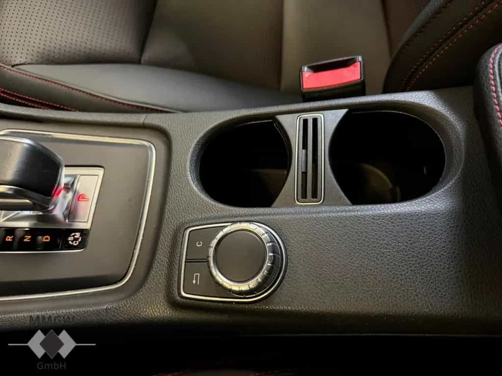 Mercedes-Benz A 45 AMG 4Matic Navi/Leder/HarmanKardon/BiXenon/ 12/2013-photo-18