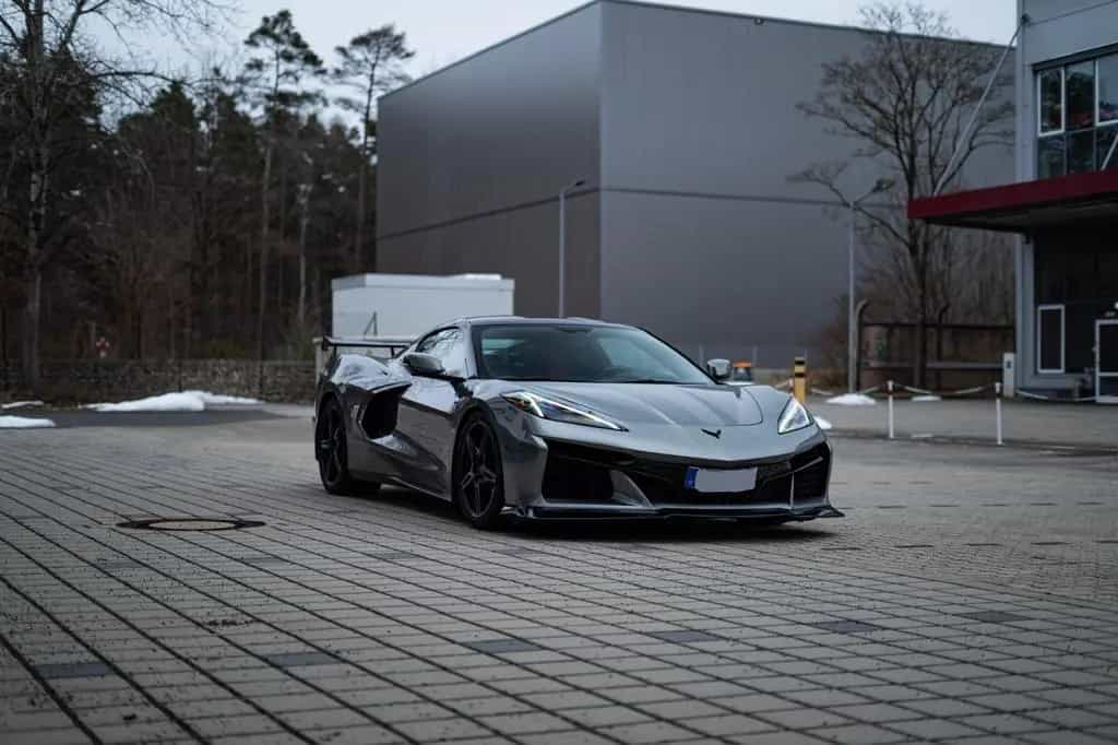 Corvette C8 Z06 Paket / 4x Kamera / HUD 07/2022-photo-14