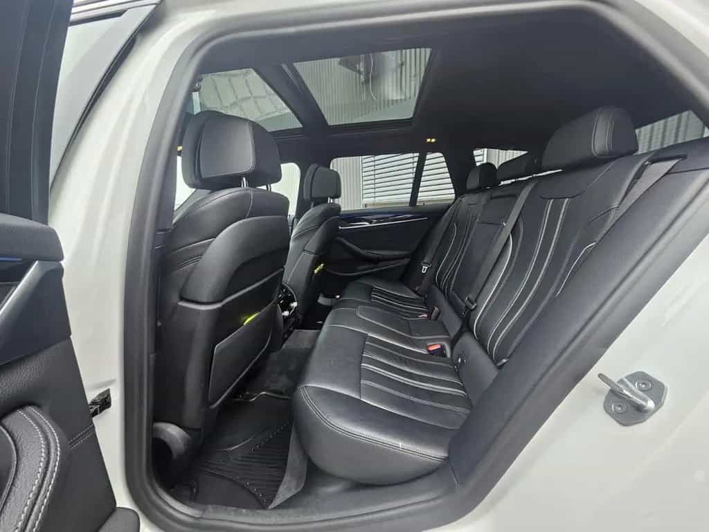 BMW 5 Series 540 i xDrive Touring Sport Line Digi Cock LED 07/2019-photo-20