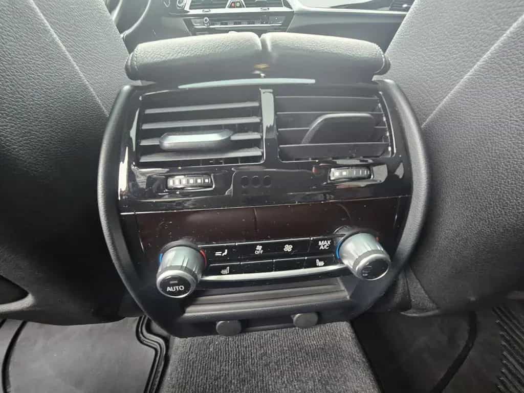 BMW 5 Series 540 i xDrive Touring Sport Line Digi Cock LED 07/2019-photo-32