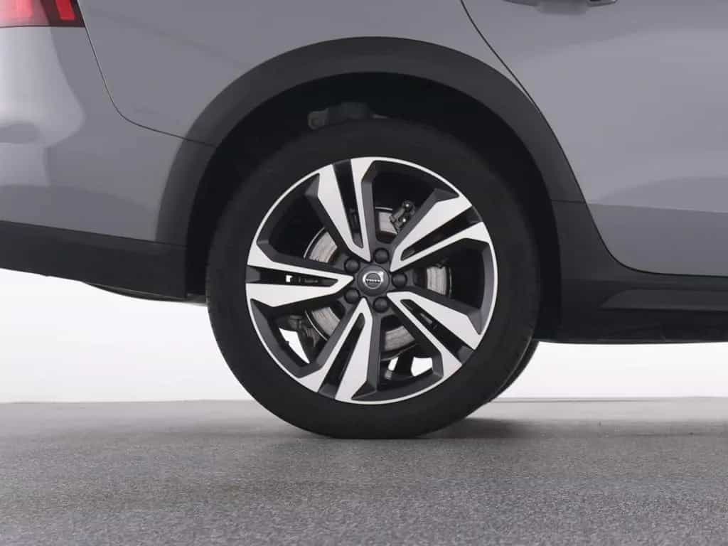 Volvo V60 Cross Country B4 AWD Plus+WINTERPAK+RFK+19 02/2024-photo-22