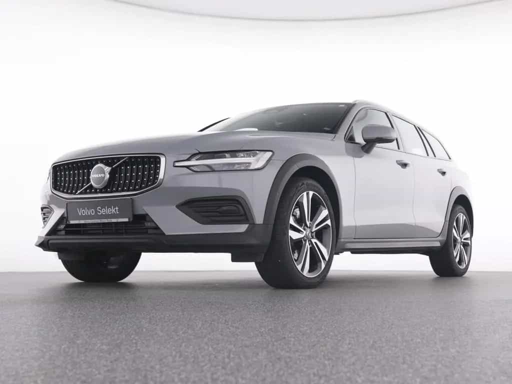 Volvo V60 Cross Country B4 AWD Plus+WINTERPAK+RFK+19 02/2024-photo-6