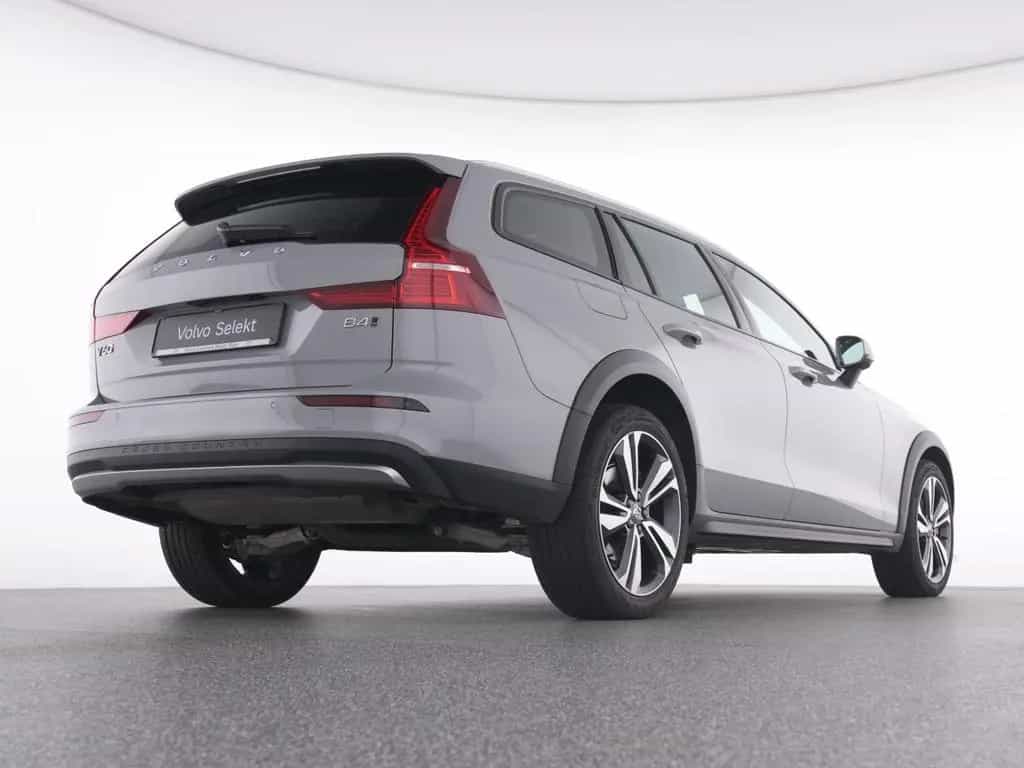 Volvo V60 Cross Country B4 AWD Plus+WINTERPAK+RFK+19 02/2024-photo-7