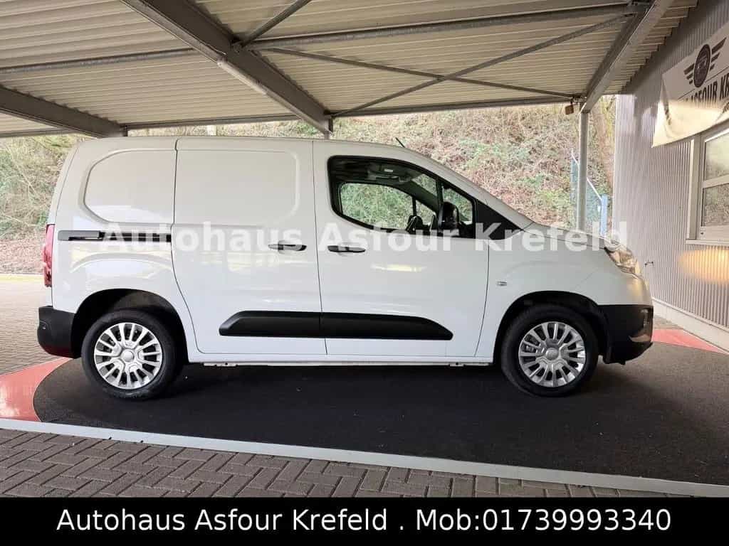 Toyota Proace City L1 Meister*PDC*Klima*Navi 05/2024-photo-2
