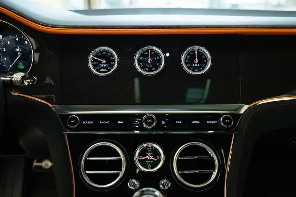 Bentley Continental GT Speed W12 Mandarin Hide Mulliner 02/2023-photo-11