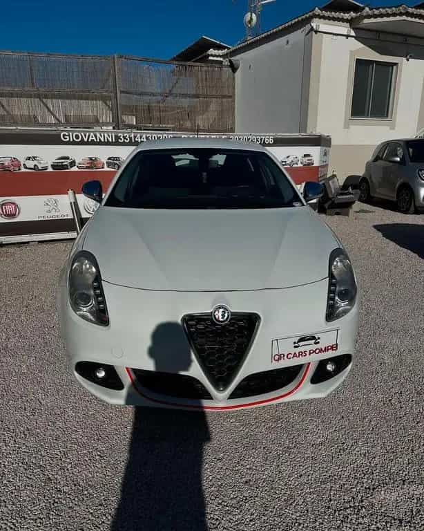 Alfa Romeo Giulietta 1.4 Turbo MultiAir Progress 05/2011-photo-1