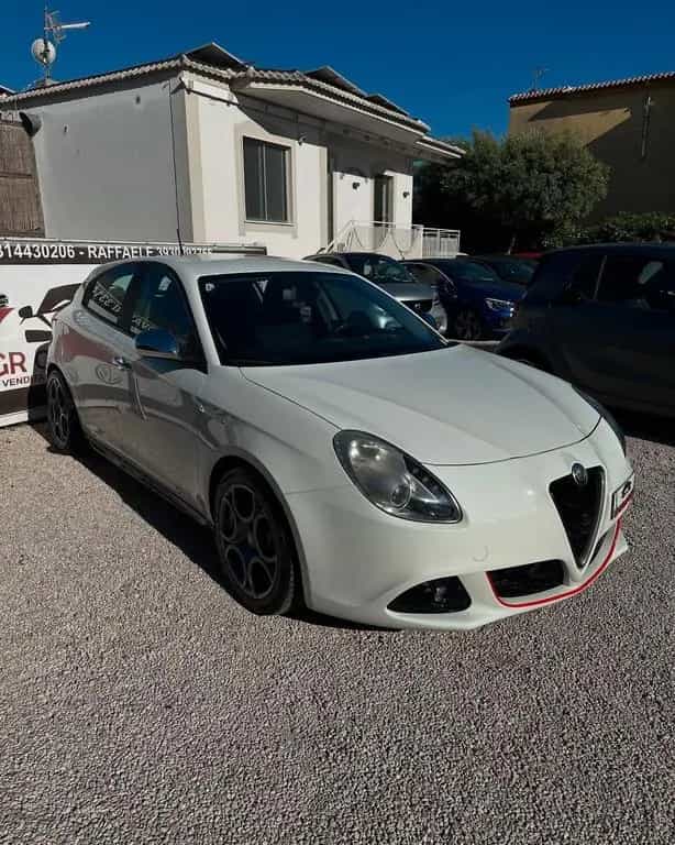 Alfa Romeo Giulietta 1.4 Turbo MultiAir Progress 05/2011-photo-2
