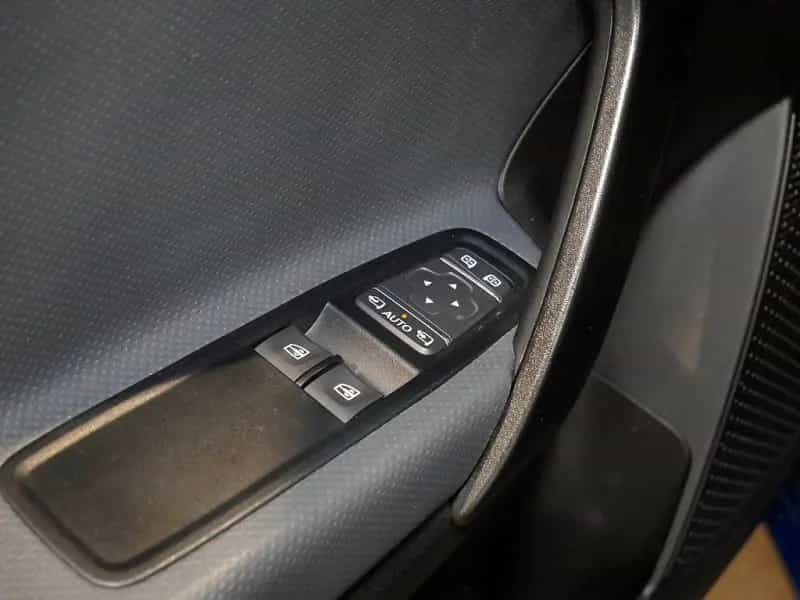 Mercedes-Benz Citan 113 TOURER BASE STANDARD KLIMA AHK BENZIN 12/2021-photo-9