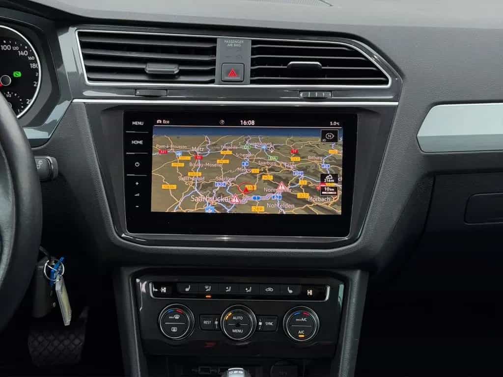 Volkswagen Tiguan 01/2019-photo-11