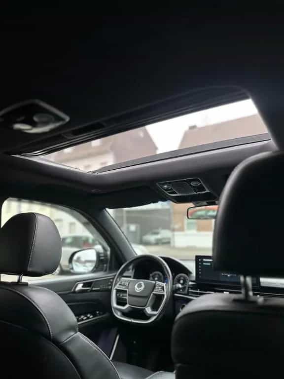 Ssangyong REXTON SAPPHIRE-LED-NAVI-LEDER-360°-AHK SHZ-PANO 06/2024-photo-23