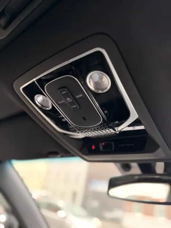 Ssangyong REXTON SAPPHIRE-LED-NAVI-LEDER-360°-AHK SHZ-PANO 06/2024-photo-27