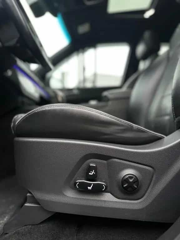 Ssangyong REXTON SAPPHIRE-LED-NAVI-LEDER-360°-AHK SHZ-PANO 06/2024-photo-9