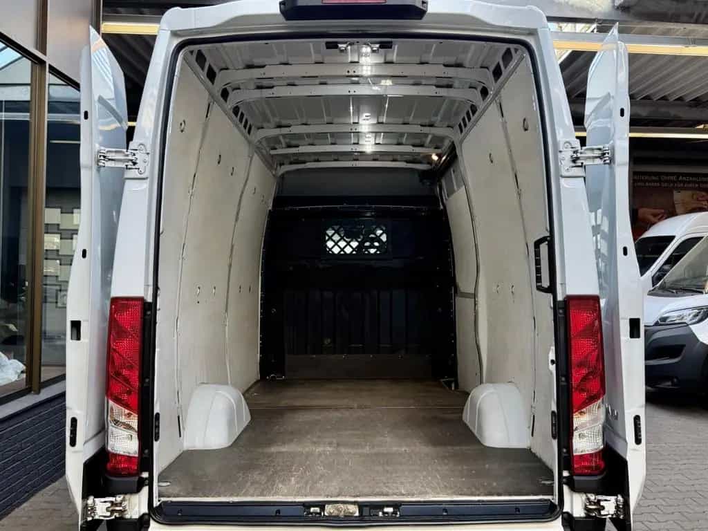 Iveco Other Daily 2.3D L3H2 3,5t AUTOMATIK AHK KLIMA PDC 11/2017-photo-10
