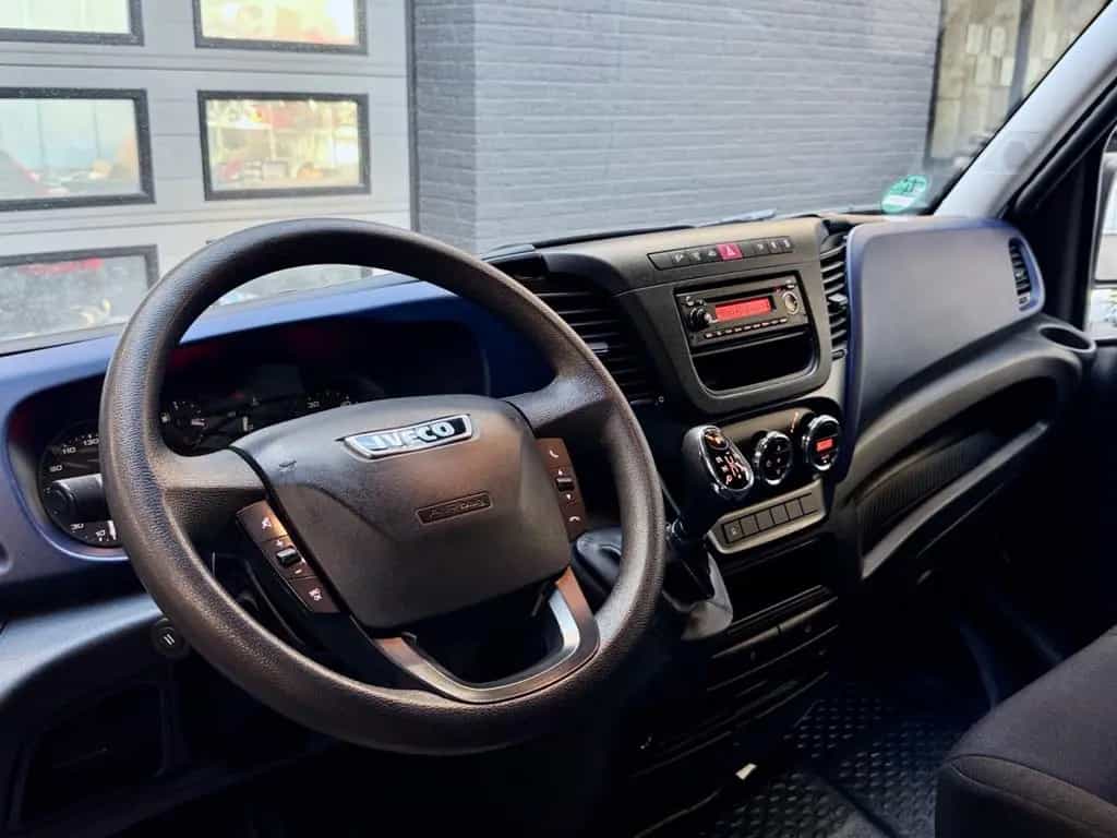 Iveco Other Daily 2.3D L3H2 3,5t AUTOMATIK AHK KLIMA PDC 11/2017-photo-16