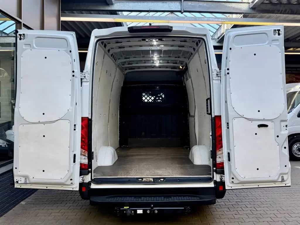Iveco Other Daily 2.3D L3H2 3,5t AUTOMATIK AHK KLIMA PDC 11/2017-photo-9
