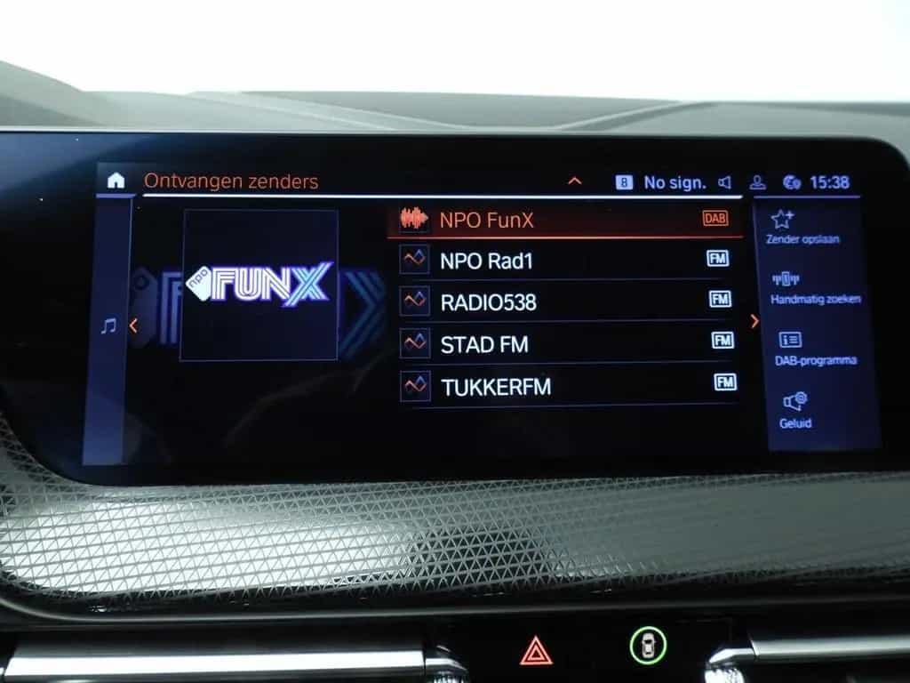 BMW 1 Series 118 1 Serie 5-türig 118i | LED | Leder | navi | 01/2022-photo-28