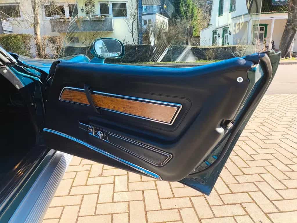 Corvette C3 01/1976-photo-7