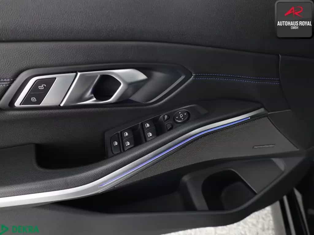BMW 3 Series 320 d M SPORT SHADOW HUD,HARMAN/K,ACC,TOTWINKEL 09/2021-photo-12