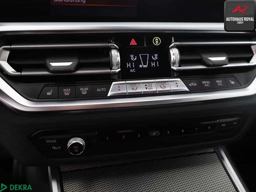 BMW 3 Series 320 d M SPORT SHADOW HUD,HARMAN/K,ACC,TOTWINKEL 09/2021-photo-21