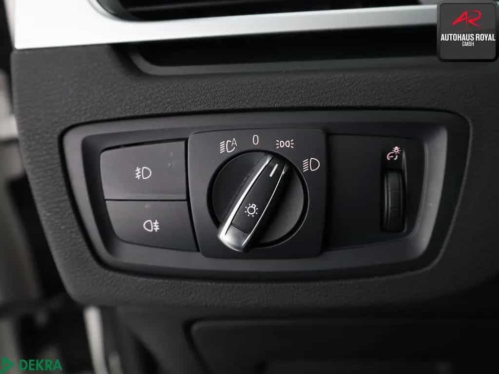 BMW X1 sDrive20i M SPORT SHADOW HUD,HARMAN/K,PDC,AHK 06/2019-photo-14