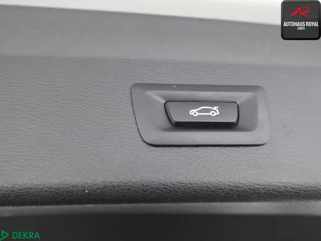 BMW X1 sDrive20i M SPORT SHADOW HUD,HARMAN/K,PDC,AHK 06/2019-photo-24