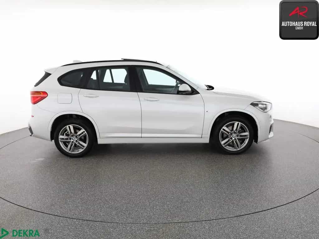 BMW X1 sDrive20i M SPORT SHADOW HUD,HARMAN/K,PDC,AHK 06/2019-photo-5