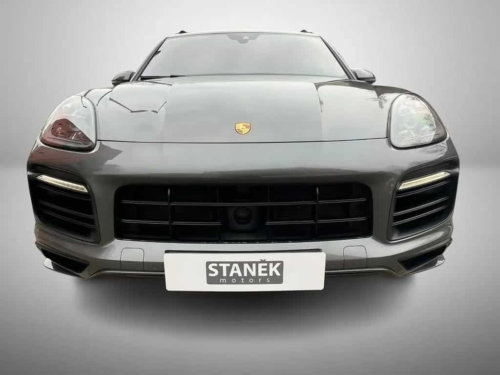 Porsche Cayenne 03/2019-photo-1