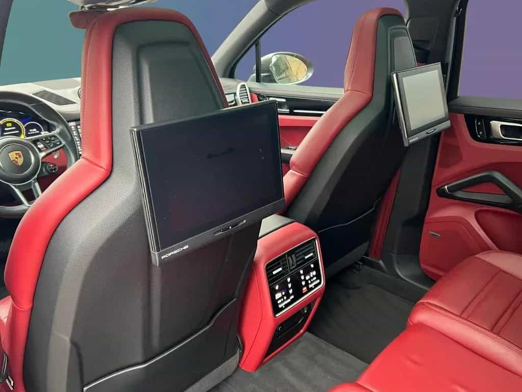 Porsche Cayenne 03/2019-photo-19