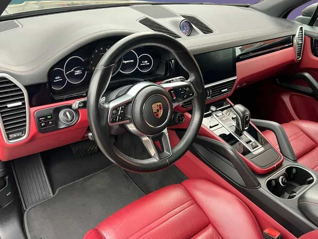 Porsche Cayenne 03/2019-photo-8