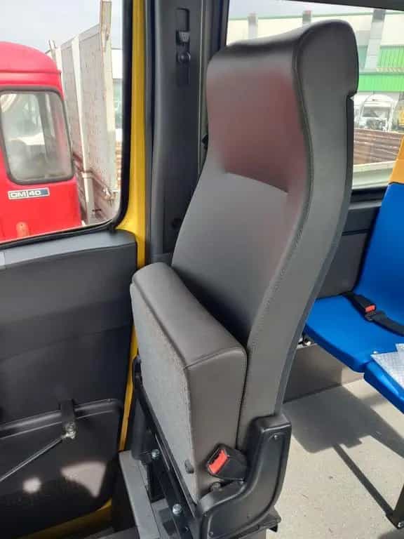 Iveco Daily SCUOLABUS 28 1 1 IRISBUS 09/2006-photo-13