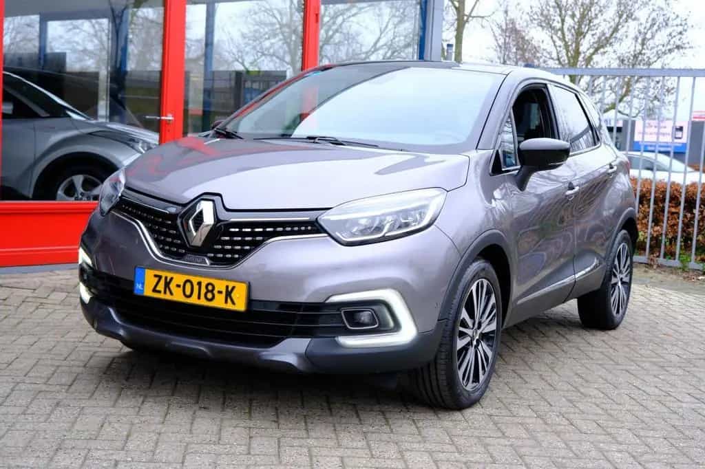 Renault Captur 1.3 TCe Initiale Paris Aut. Leder|Navi|Ca 06/2019-photo-31