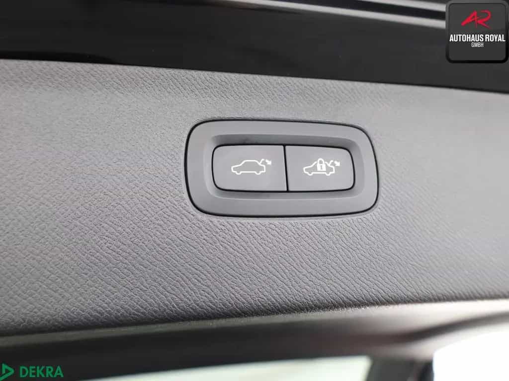 Volvo XC90 XC 90 2.0 D5 AWD R DESIGN HUD,360GRAD,22ZOLL,ACC 10/2018-photo-25