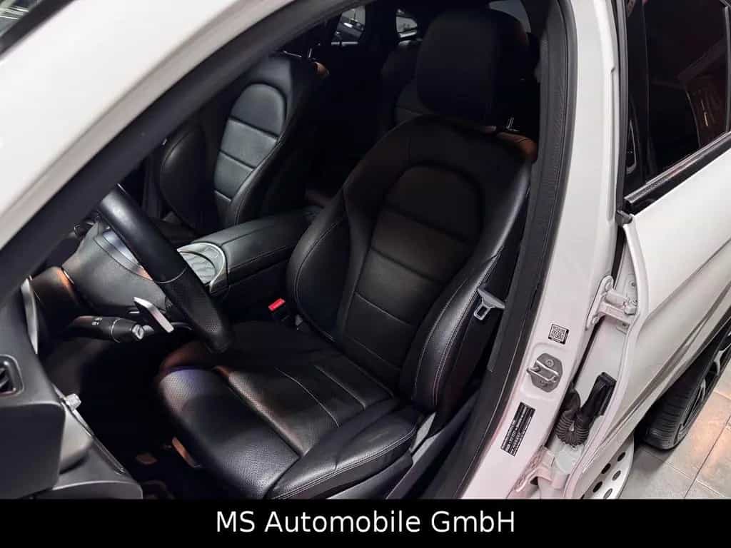 Mercedes-Benz GLC-Class Coupe 4-Matic AMG Line 1 Hand 07/2019-photo-14