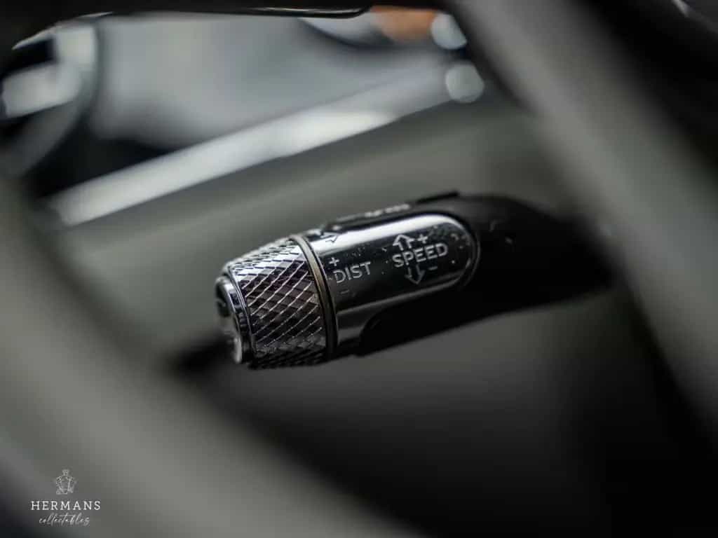 Bentley Flying Spur 6.0 W12 Mulliner / Massage / Black L 01/2020-photo-27
