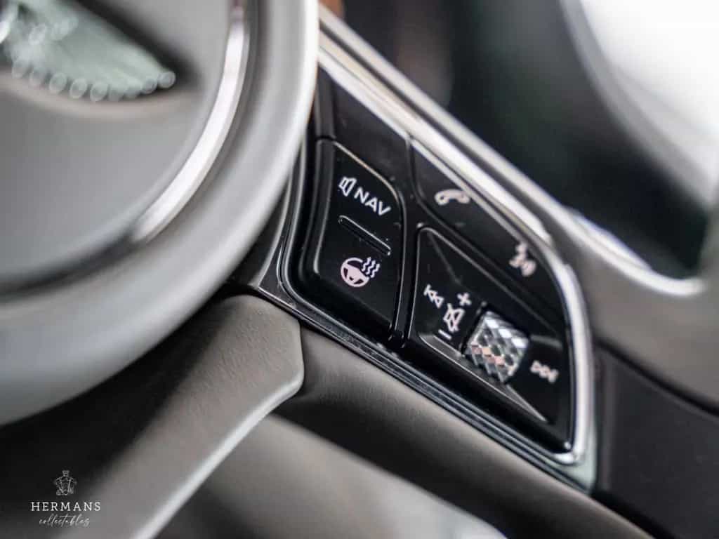 Bentley Flying Spur 6.0 W12 Mulliner / Massage / Black L 01/2020-photo-28