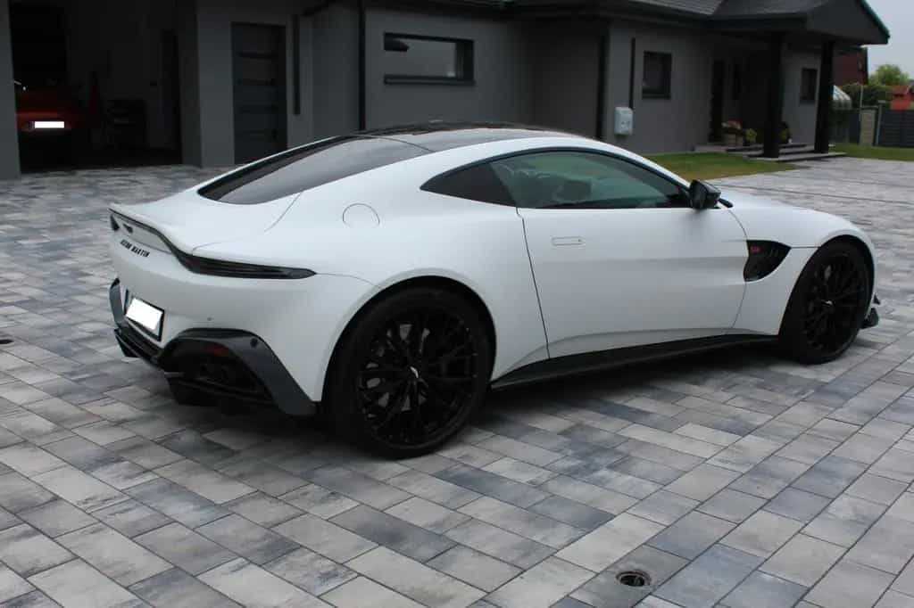 Aston Martin V8 Vantage 4.0 V8 F1 F1 01/2023-photo-1