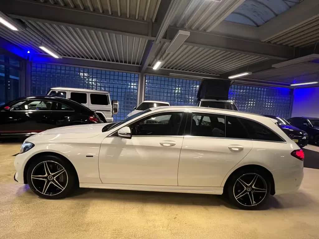Mercedes-Benz C-Class 350 T e Edition C AMG LINE *LED*NAVI*LEDER* 09/2018-photo-3