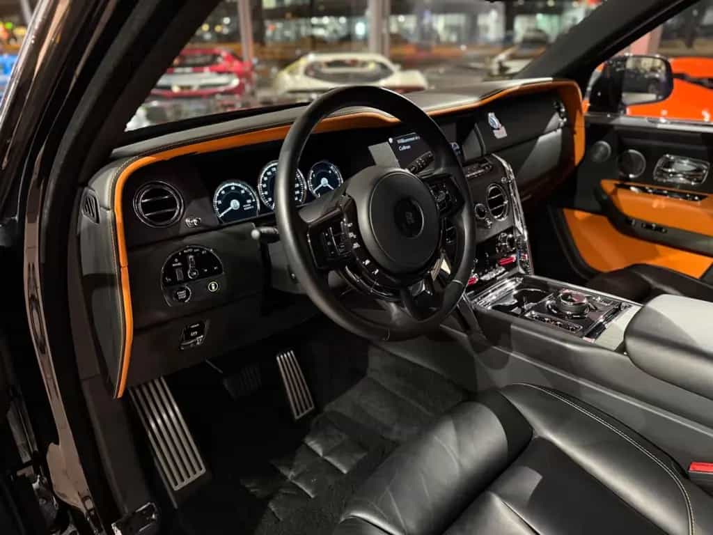 Rolls-Royce Cullinan Fridge*Picnic*Curtain*Fond-Entertainm. 12/2018-photo-13