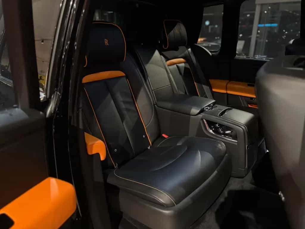 Rolls-Royce Cullinan Fridge*Picnic*Curtain*Fond-Entertainm. 12/2018-photo-19