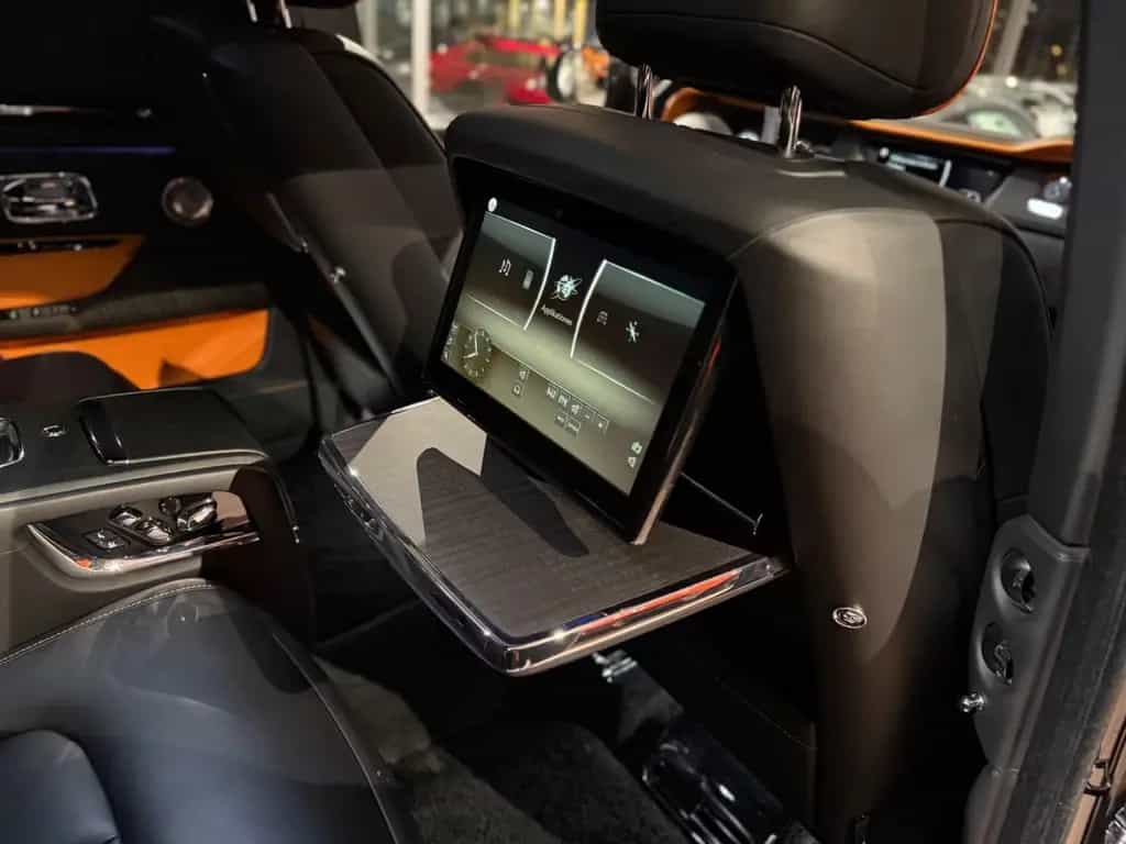 Rolls-Royce Cullinan Fridge*Picnic*Curtain*Fond-Entertainm. 12/2018-photo-23