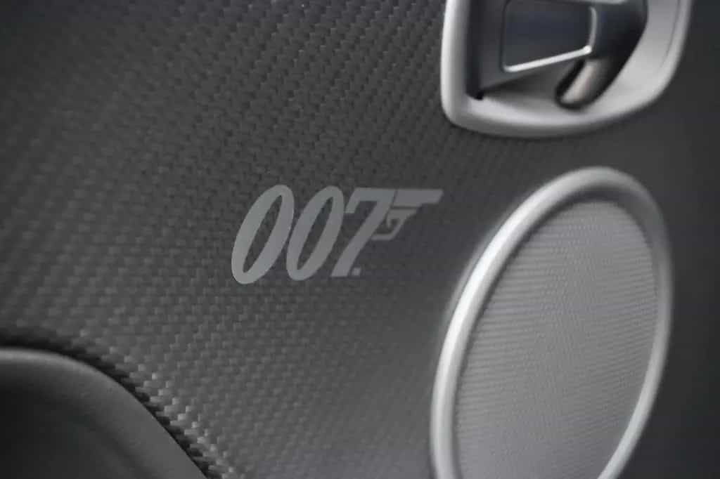Aston Martin DBS 5.2 V12 BOND 007 EDITION 1 OF 25 02/2023-photo-15