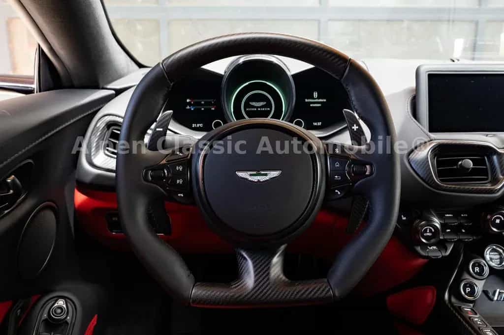 Aston Martin V12 Vantage Ceramic, 360 Grad, Carbon 07/2022-photo-1